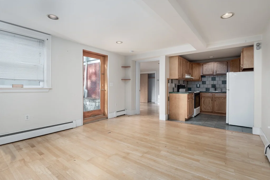 1 bed, 1 bath apartment for rent at 50 Columbus Unit 4, Union Square — photo 8 of 24
