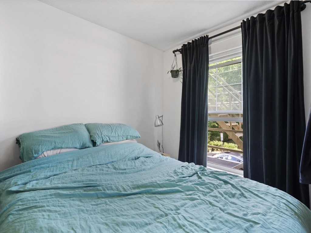1 bed, 1 bath apartment for rent at 50 Columbus Unit 7, Union Square — photo 8 of 11