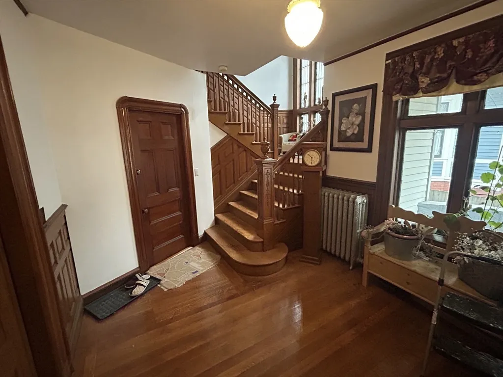 1 bed, 1 bath apartment for rent at 50 Dartmouth St Unit 1, Winter Hill — photo 2 of 21