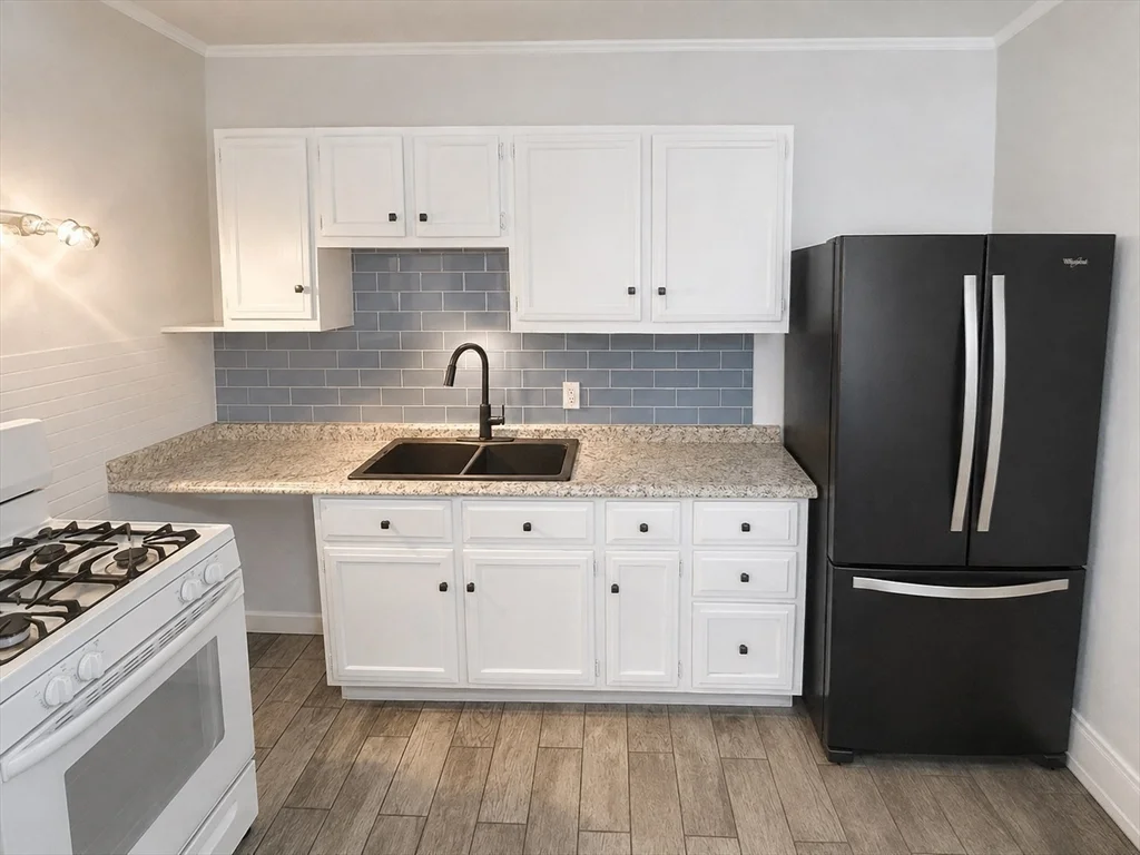 1 bed, 1 bath apartment for rent at 50 Dartmouth St Unit 2, Winter Hill — photo 10 of 19