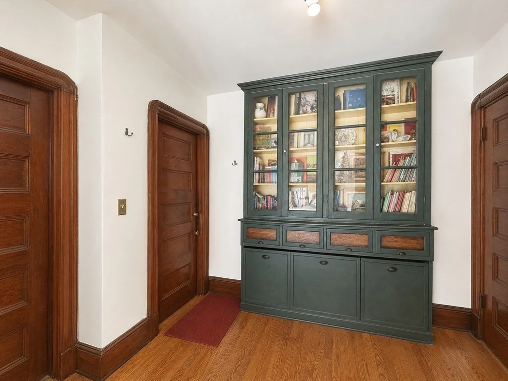1 bed, 1 bath apartment for rent at 50 Dartmouth St Unit 2, Winter Hill — photo 17 of 19