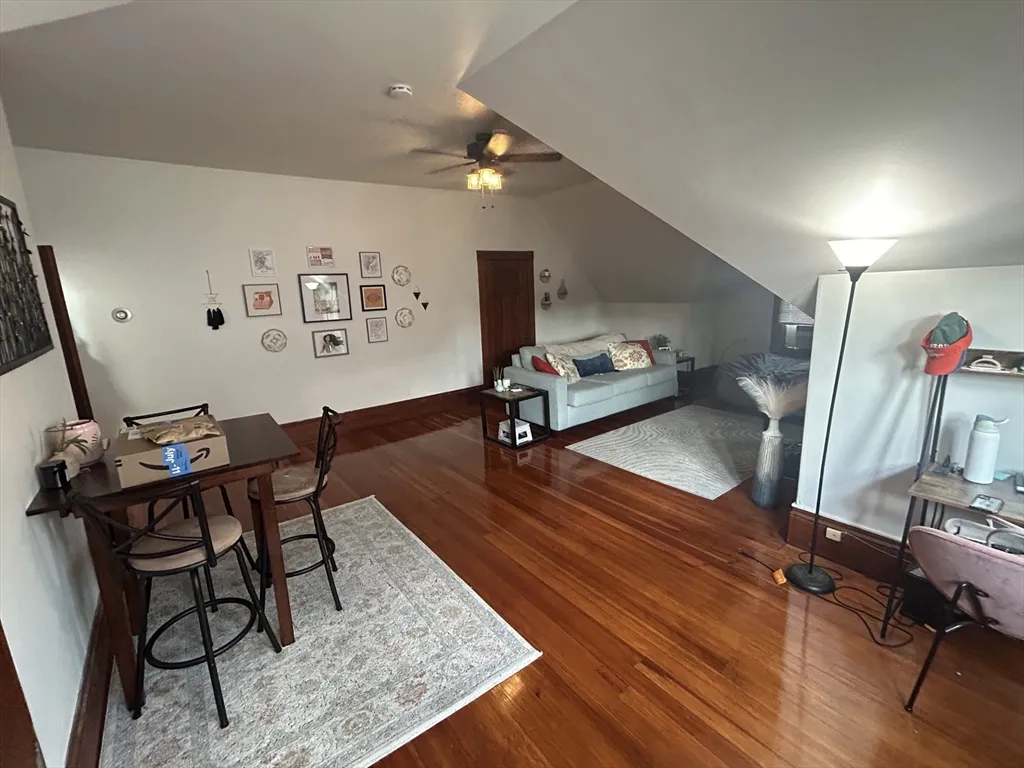 1 bed, 1 bath apartment for rent at 50 Dartmouth St Unit 3, Winter Hill — photo 6 of 17