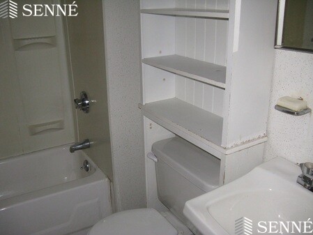 2.5 bed, 1 bath apartment for rent at 50 Dover St Unit 3, North Cambridge — photo 7 of 9