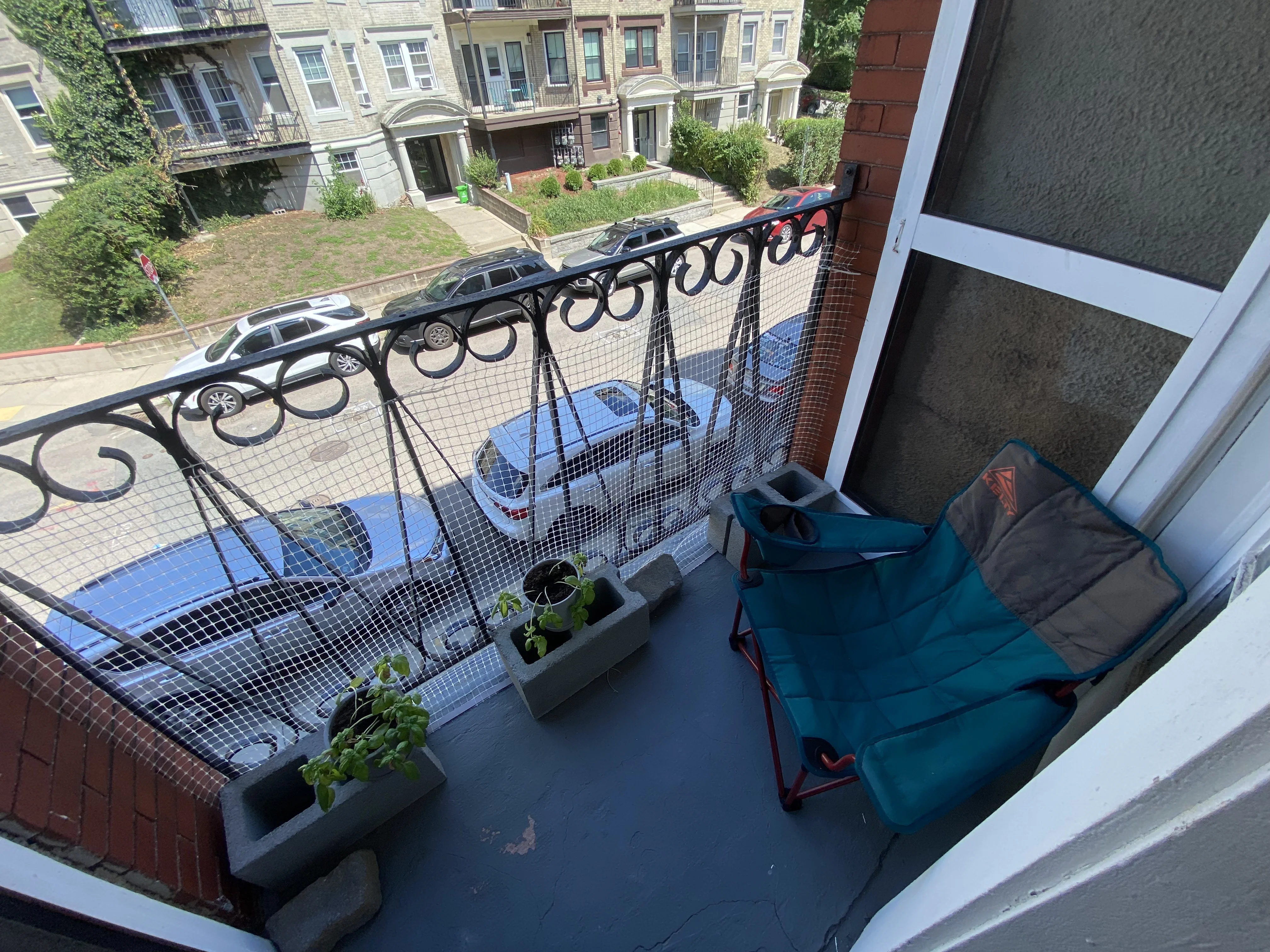 1 bed, 1 bath apartment for rent at 50 Englewood Ave Unit 3A, Brighton — photo 9 of 10