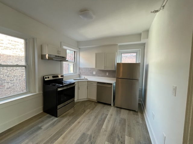 2 bed, 1 bath apartment for rent at 50 Englewood Ave Unit 4, Brighton — photo 4 of 13