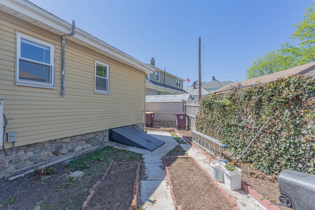 2 bed, 1 bath apartment for rent at 50 Evans St, Weymouth — photo 15 of 16