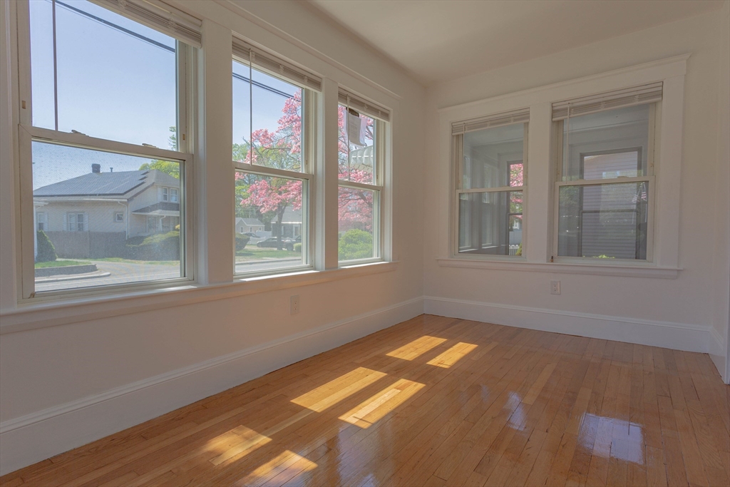 2 bed, 1 bath apartment for rent at 50 Evans St, Weymouth — photo 5 of 16