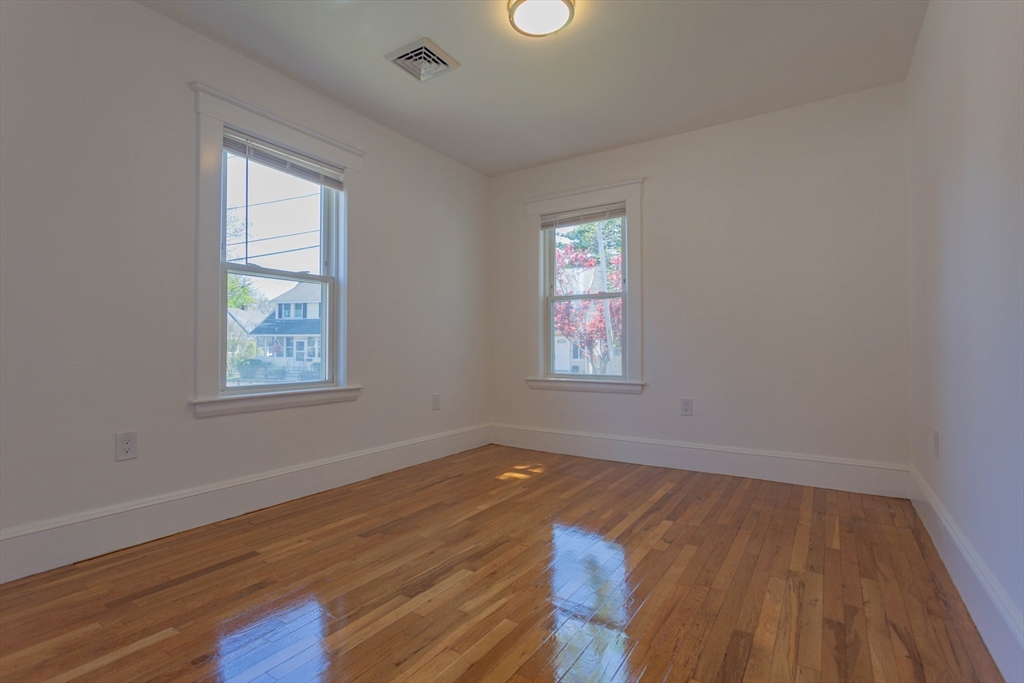 2 bed, 1 bath apartment for rent at 50 Evans St, Weymouth — photo 10 of 16