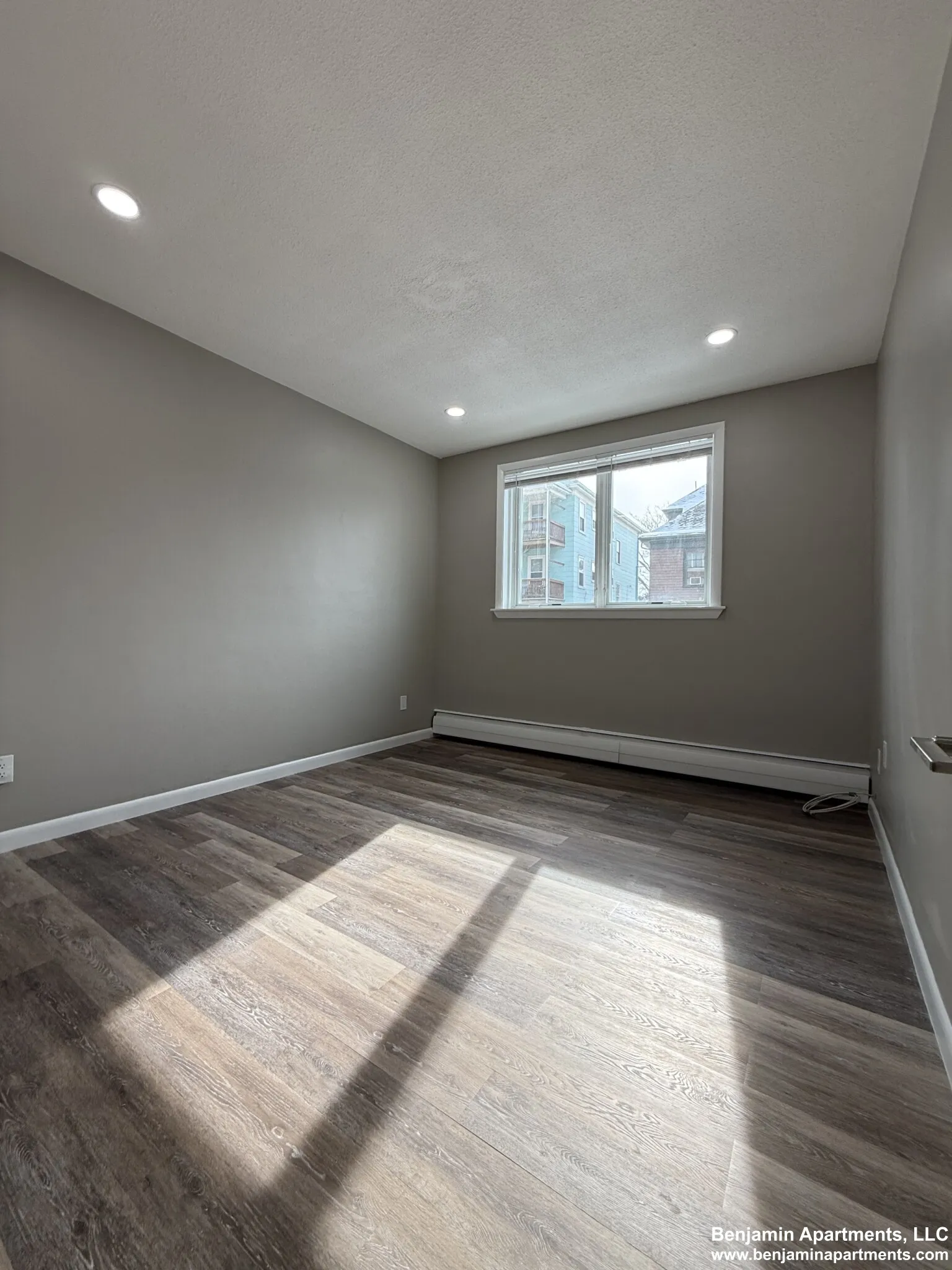 1 bed, 1 bath apartment for rent at 50 Evergreen St Unit 14, Jamaica Plain — photo 8 of 17
