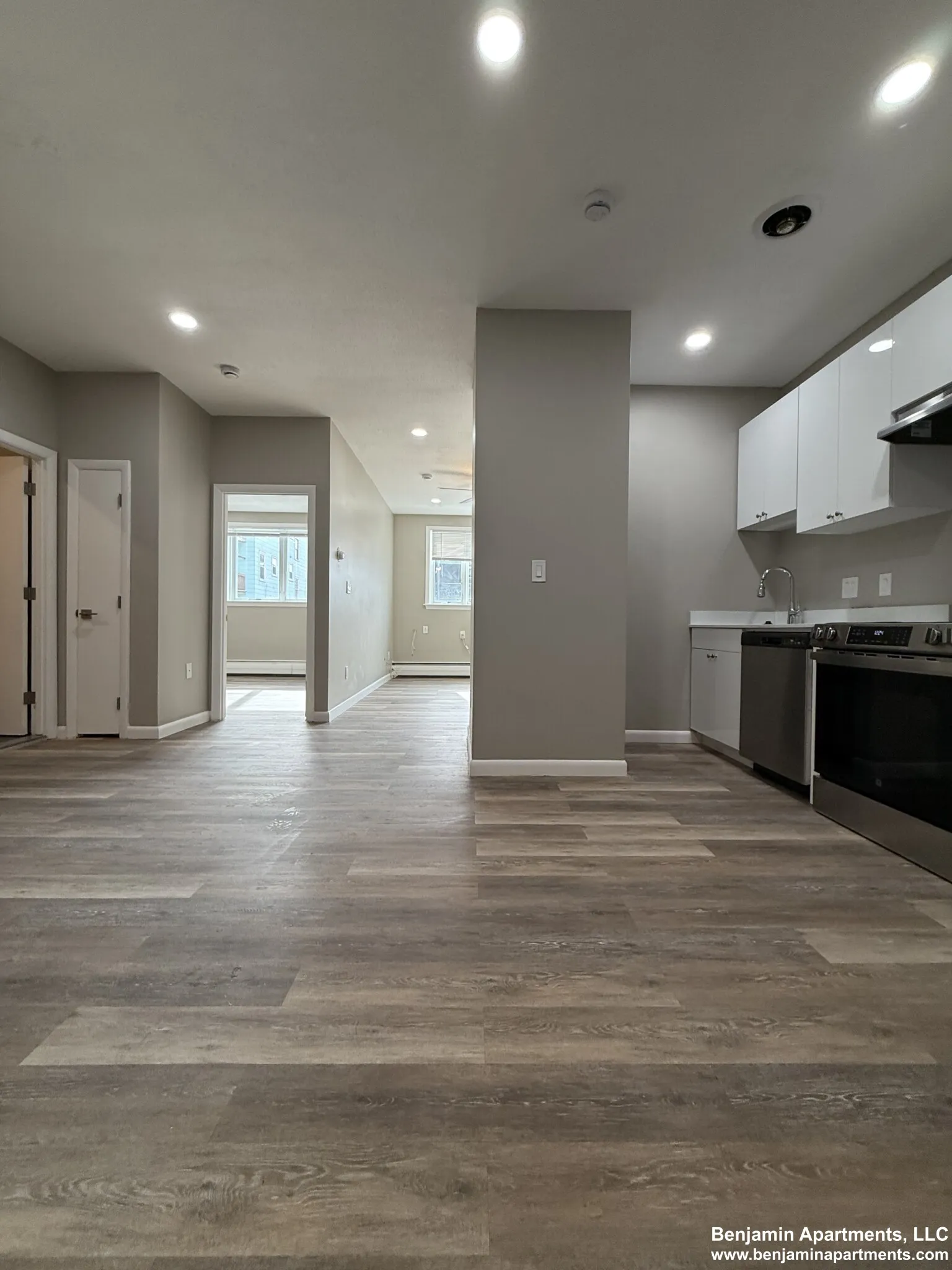 1 bed, 1 bath apartment for rent at 50 Evergreen St Unit 14, Jamaica Plain — photo 1 of 17