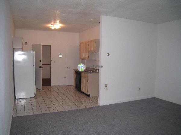 Studio bed, 1 bath apartment for rent at 50 Evergreen St Unit 15, Jamaica Plain — photo 1 of 6