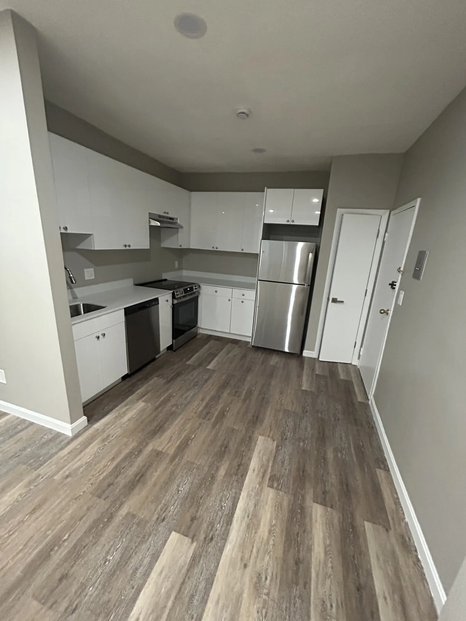 2 bed, 1 bath apartment for rent at 50 Evergreen St Unit 18, Jamaica Plain — photo 2 of 6
