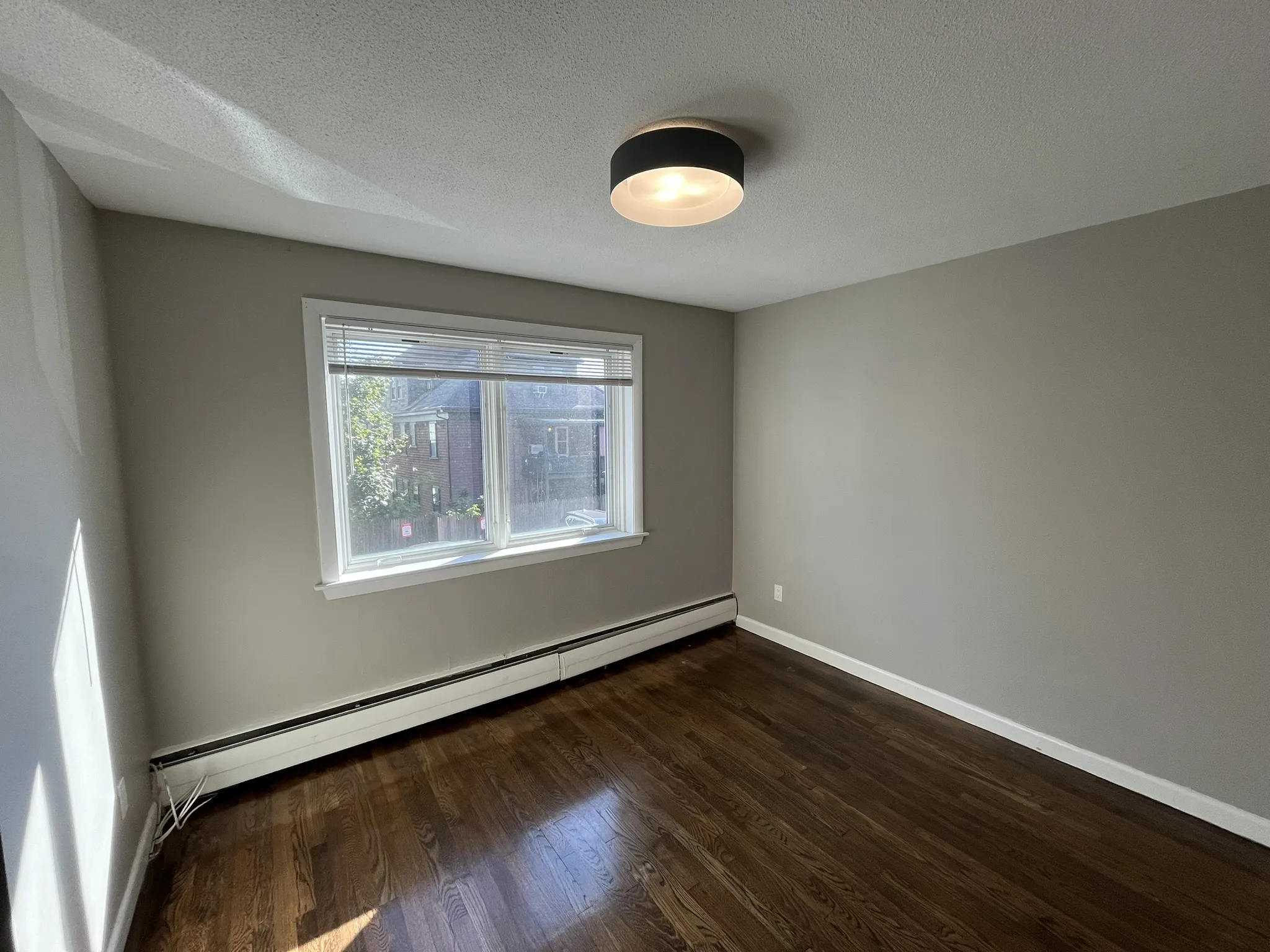 2 bed, 1 bath apartment for rent at 50 Evergreen St Unit 28, Jamaica Plain — photo 6 of 7
