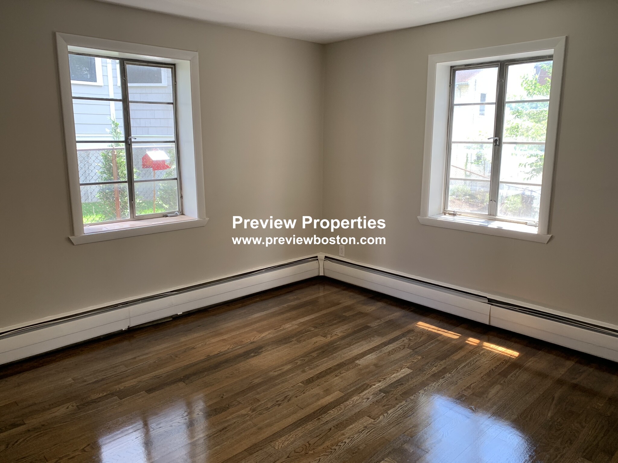 2 bed, 1 bath apartment for rent at 50 Evergreen St Unit 28P, Jamaica Plain — photo 4 of 6