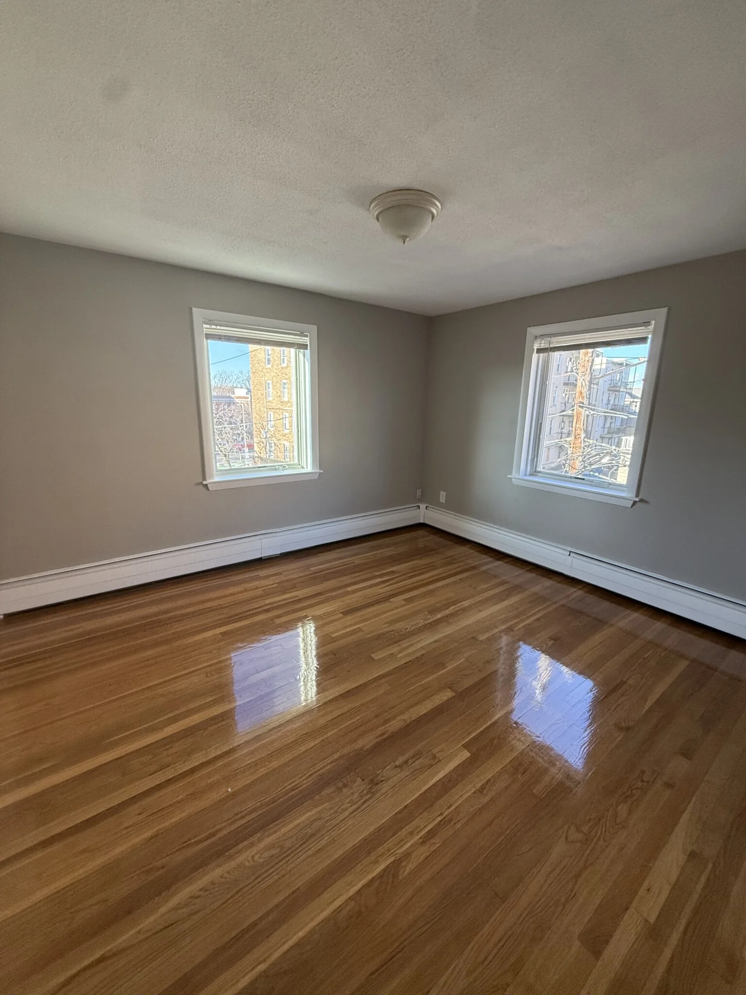 2 bed, 1 bath apartment for rent at 50 Evergreen St Unit 31, Jamaica Plain — photo 6 of 9