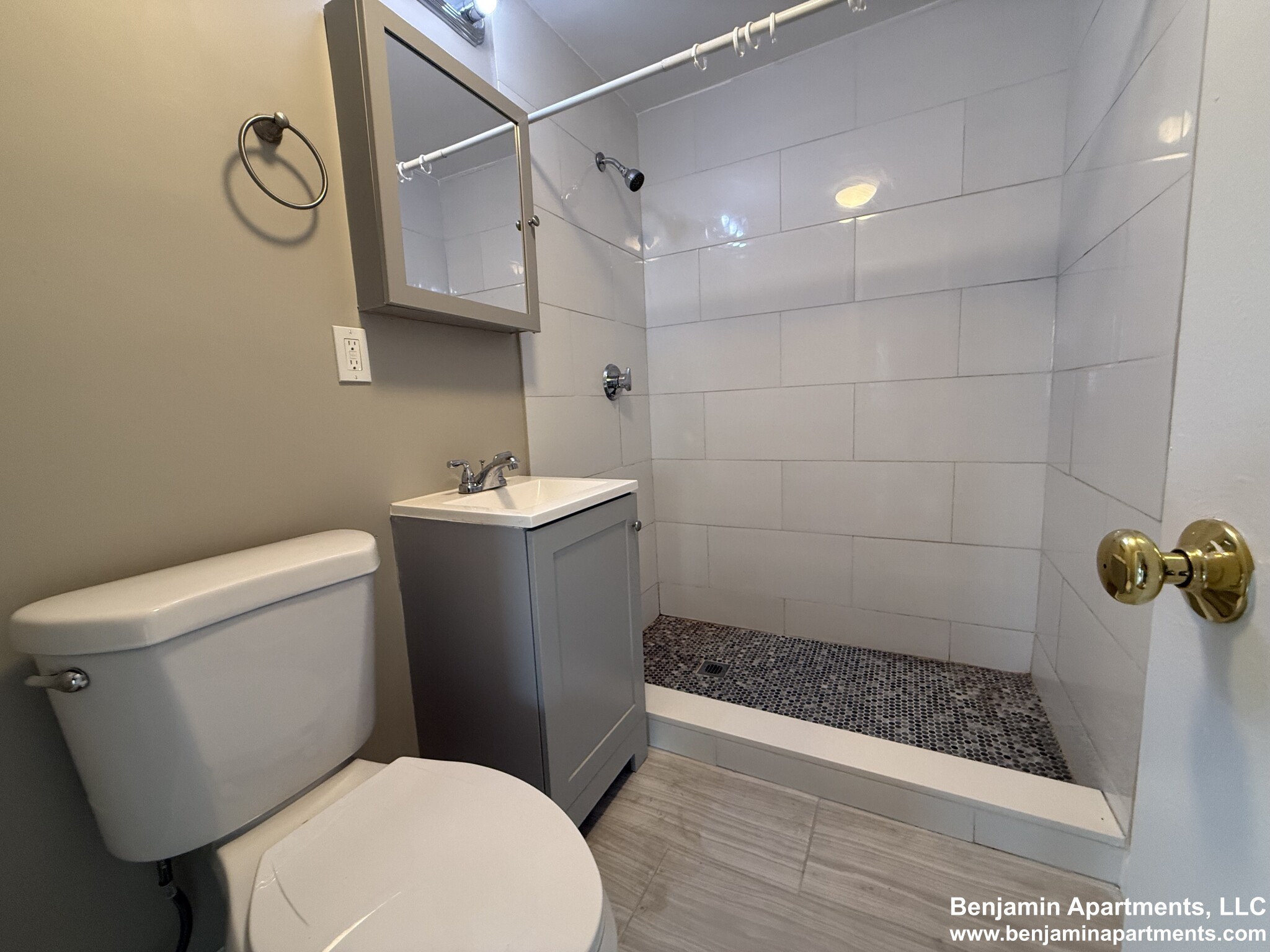 2 bed, 1 bath apartment for rent at 50 Evergreen St Unit 32O, Jamaica Plain — photo 10 of 10