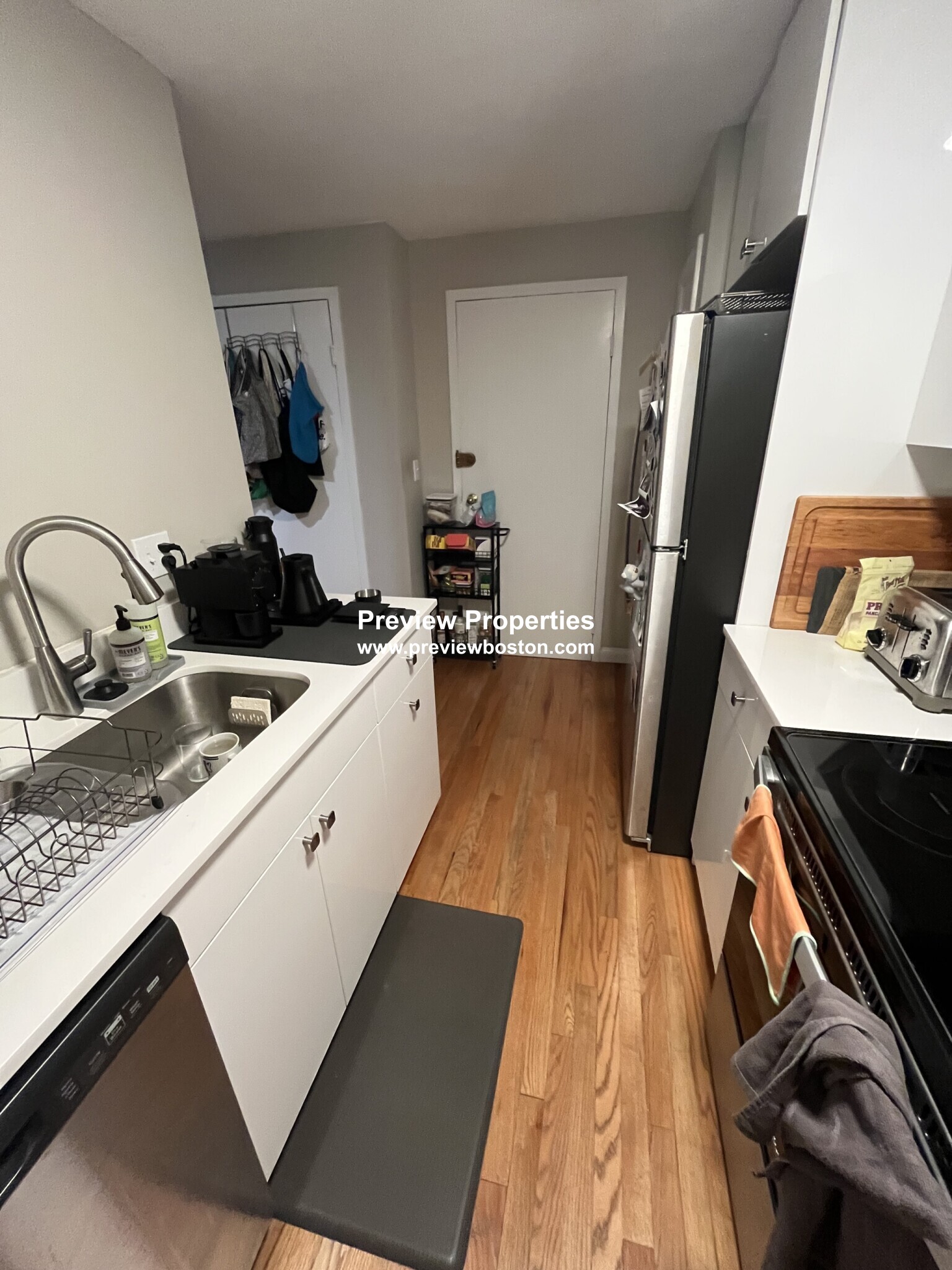2 bed, 1 bath apartment for rent at 50 Evergreen St Unit 32P, Jamaica Plain — photo 2 of 5