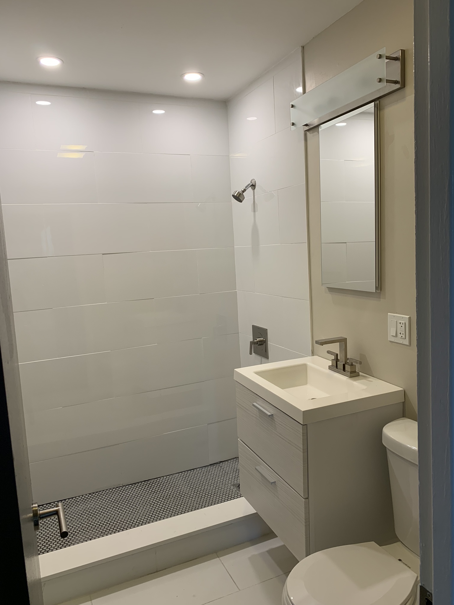 2 bed, 1 bath apartment for rent at 50 Evergreen St Unit 34, Jamaica Plain — photo 6 of 6