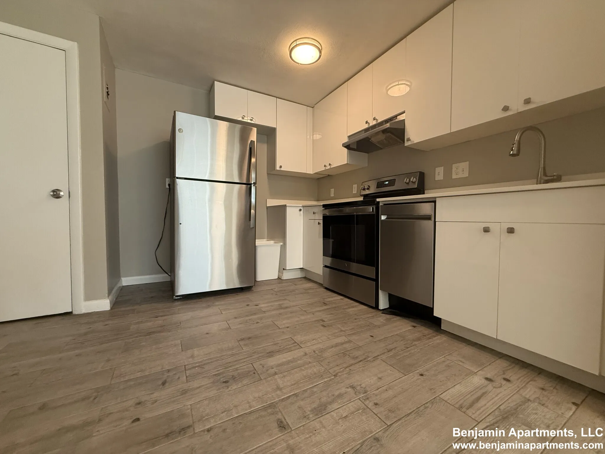 2 bed, 1 bath apartment for rent at 50 Evergreen St Unit 37, Jamaica Plain — photo 2 of 13