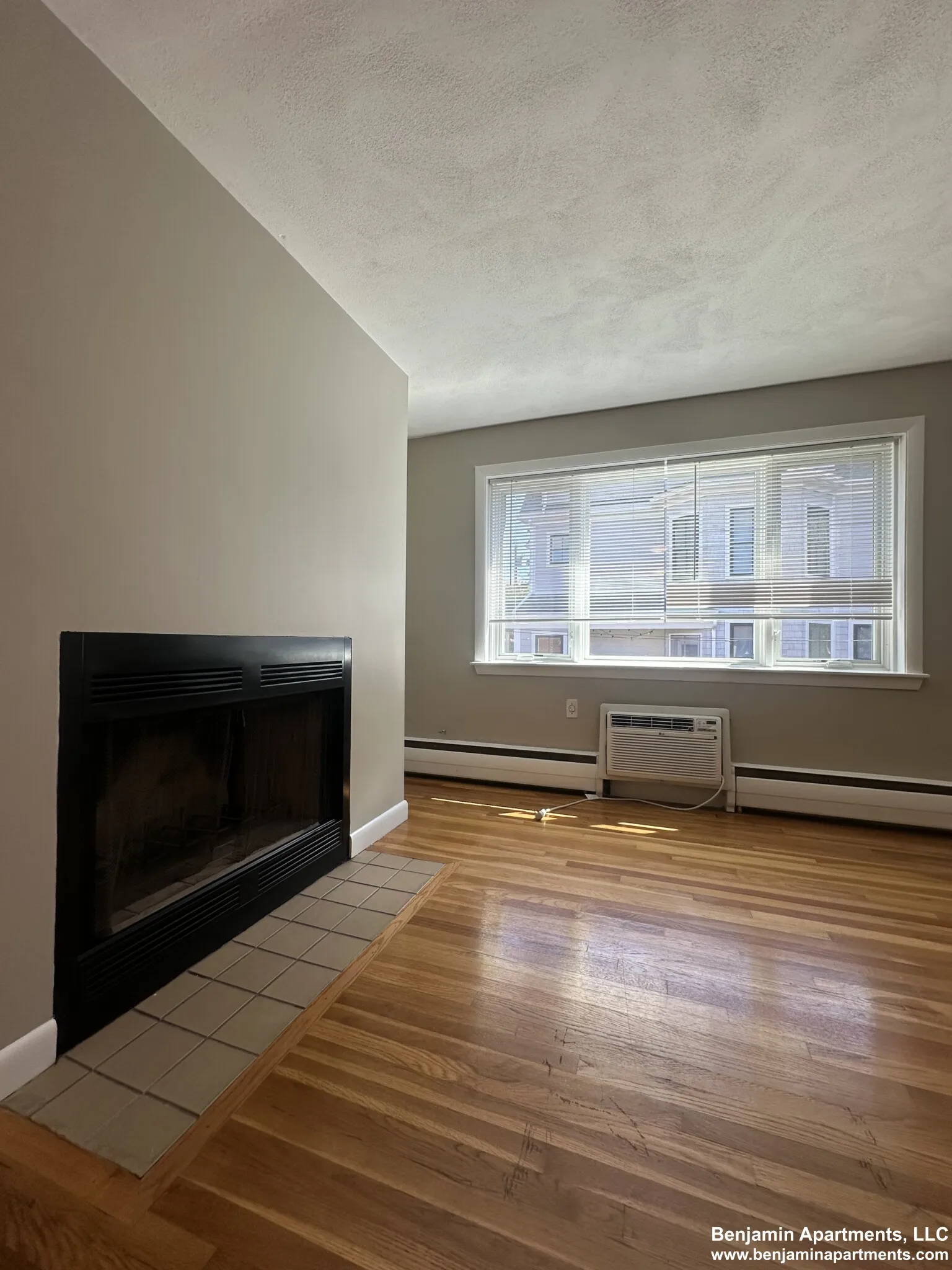 2 bed, 1 bath apartment for rent at 50 Evergreen St Unit 37, Jamaica Plain — photo 13 of 13
