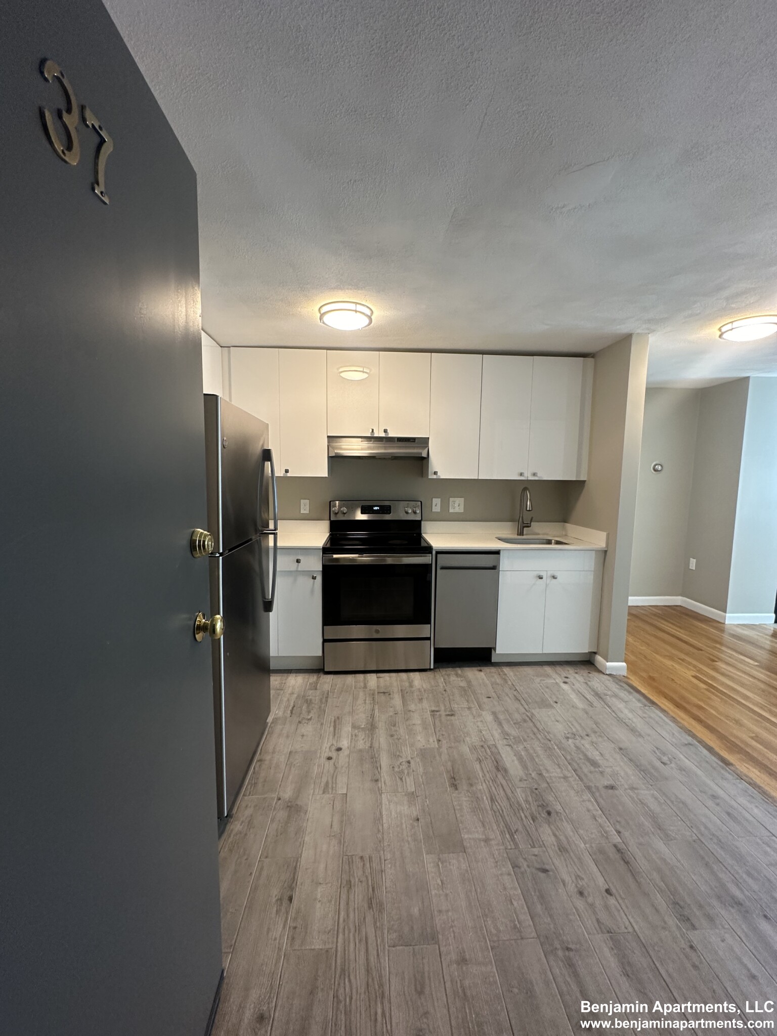 2 bed, 1 bath apartment for rent at 50 Evergreen St Unit 37F, Jamaica Plain — photo 6 of 19