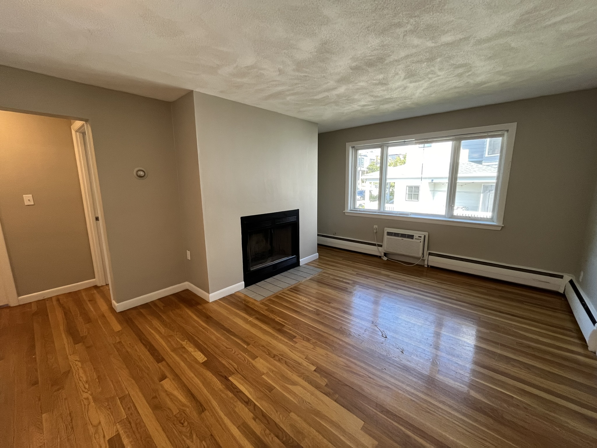 2 bed, 1 bath apartment for rent at 50 Evergreen St Unit 37F, Jamaica Plain — photo 1 of 19