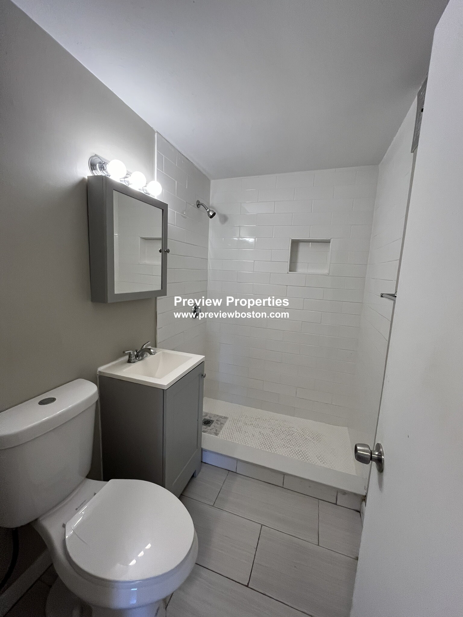 2 bed, 1 bath apartment for rent at 50 Evergreen St Unit 37P, Jamaica Plain — photo 5 of 5