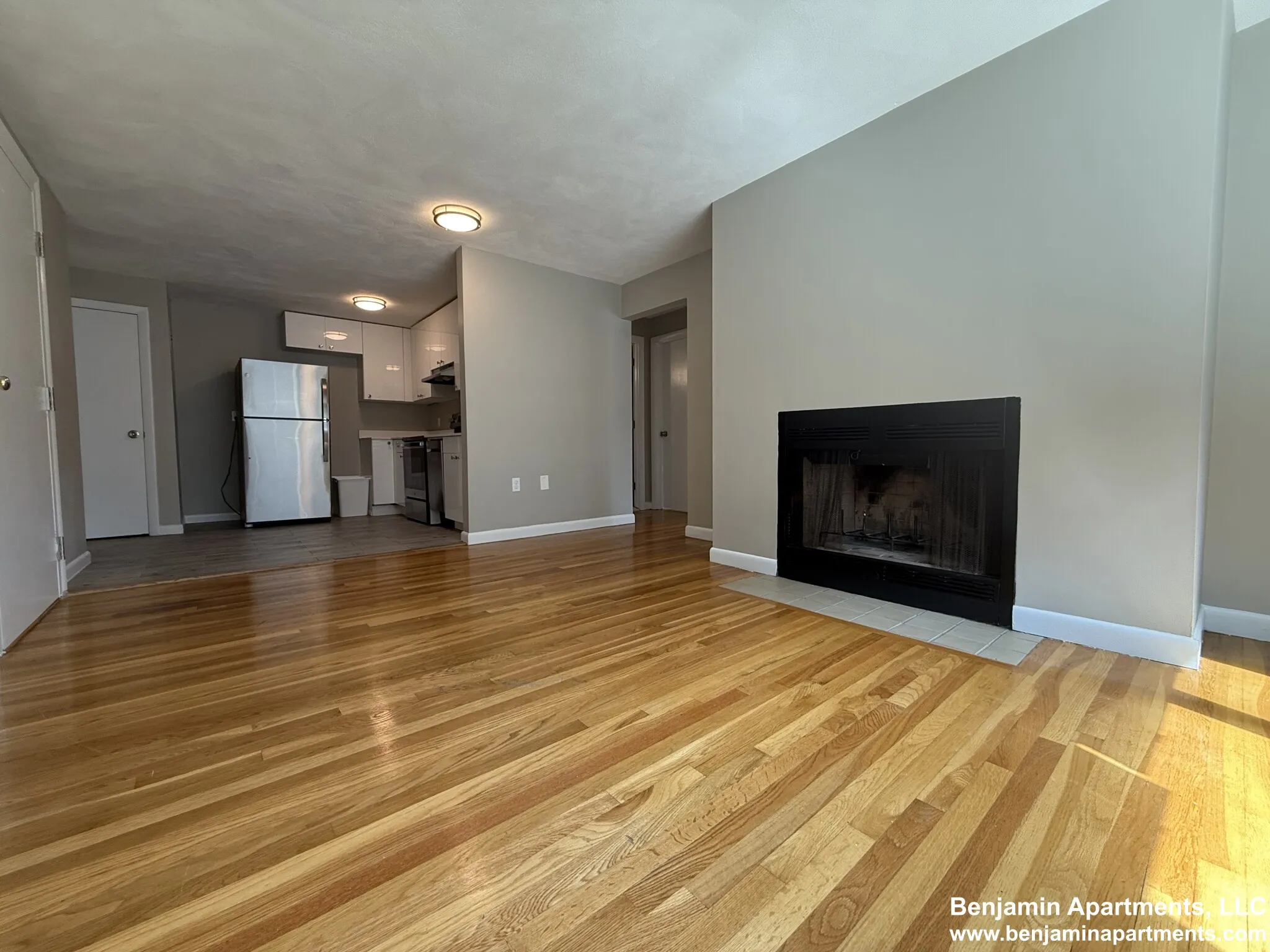 2 bed, 1 bath apartment for rent at 50 Evergreen St Unit 39, Jamaica Plain — photo 4 of 9