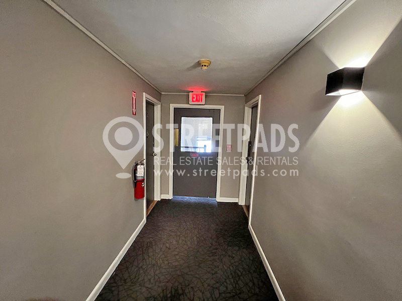 2 bed, 1 bath apartment for rent at 50 Evergreen St Unit 50-18, Jamaica Plain — photo 31 of 41
