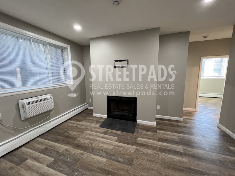 2 bed, 1 bath apartment for rent at 50 Evergreen St Unit 50-18, Jamaica Plain — photo 11 of 41