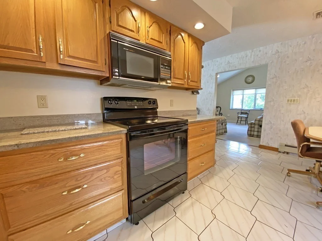 3 bed, 3 bath apartment for rent at 50 Falmouth Rd Unit 50, West Newton — photo 2 of 17