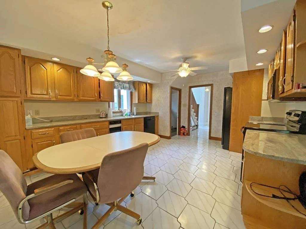 3 bed, 3 bath apartment for rent at 50 Falmouth Rd Unit 50, West Newton — photo 3 of 17