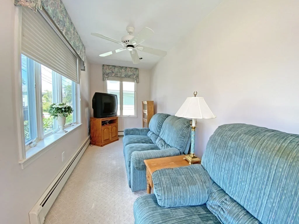 3 bed, 3 bath apartment for rent at 50 Falmouth Rd Unit 50, West Newton — photo 15 of 17
