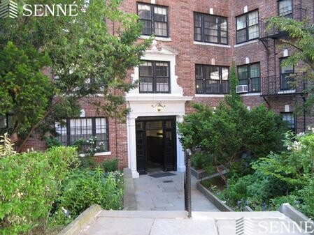 1 bed, 1 bath apartment for rent at 50 Follen St Unit 116, Neighborhood Nine — photo 1 of 7