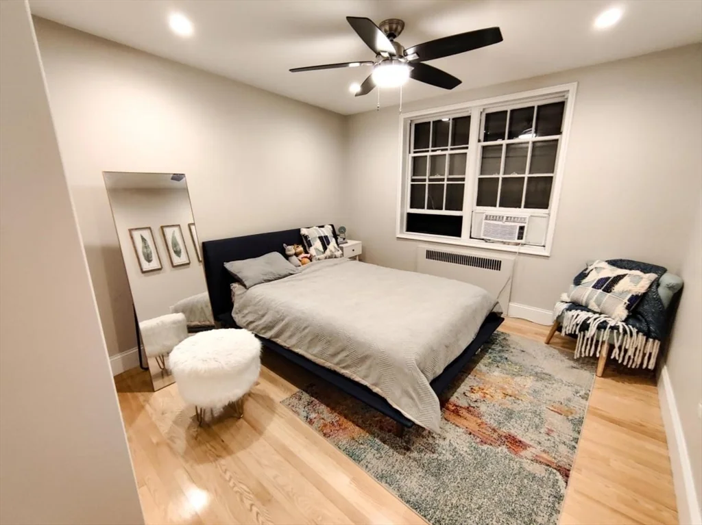 2 bed, 1 bath apartment for rent at 50 Follen St Unit 301, Neighborhood Nine — photo 3 of 6