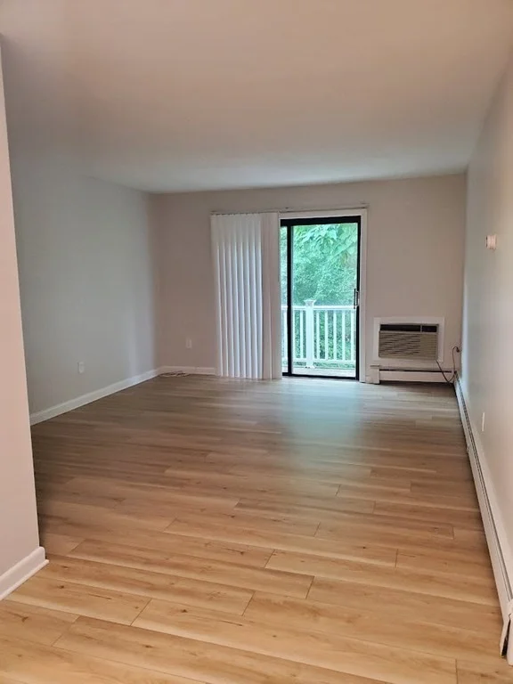 1 bed, 1 bath apartment for rent at 50 Francis Unit 21, Holbrook — photo 3 of 10