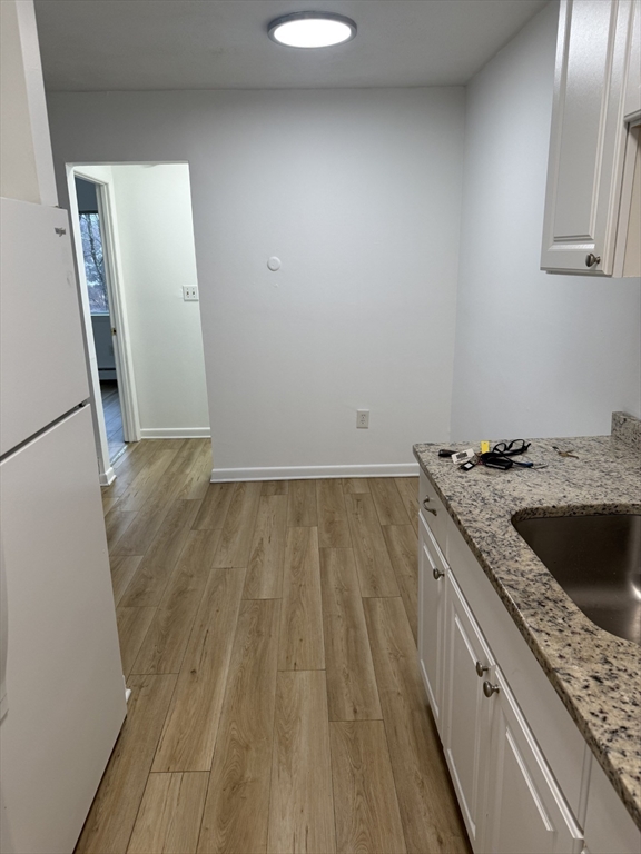 1 bed, 1 bath apartment for rent at 50 Francis Unit 31, Holbrook — photo 3 of 7