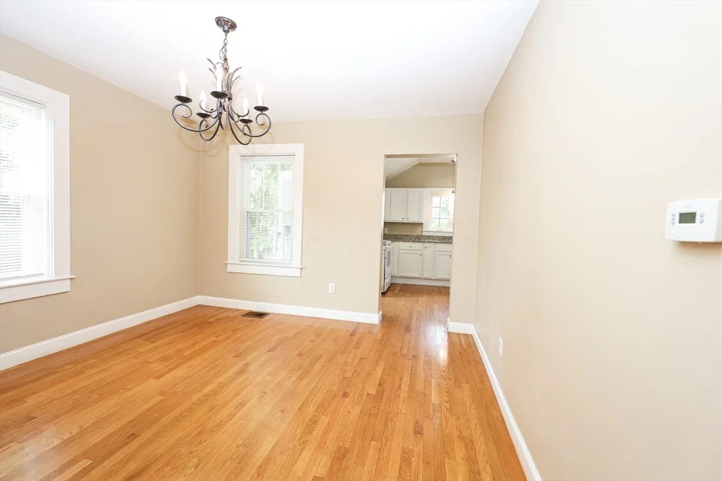 3 bed, 1 bath apartment for rent at 50 Front St Unit 50, Braintree — photo 24 of 33