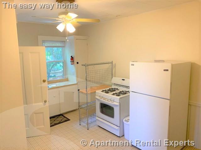 1 bed, 1 bath apartment for rent at 50 Frost St Unit 1, Porter Square — photo 8 of 22