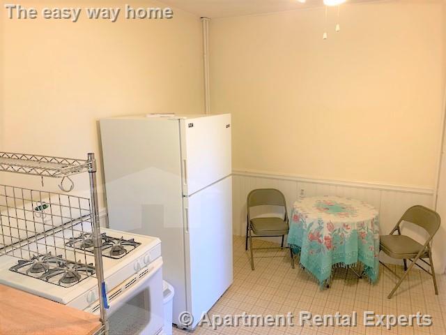 1 bed, 1 bath apartment for rent at 50 Frost St Unit 1, Porter Square — photo 11 of 22