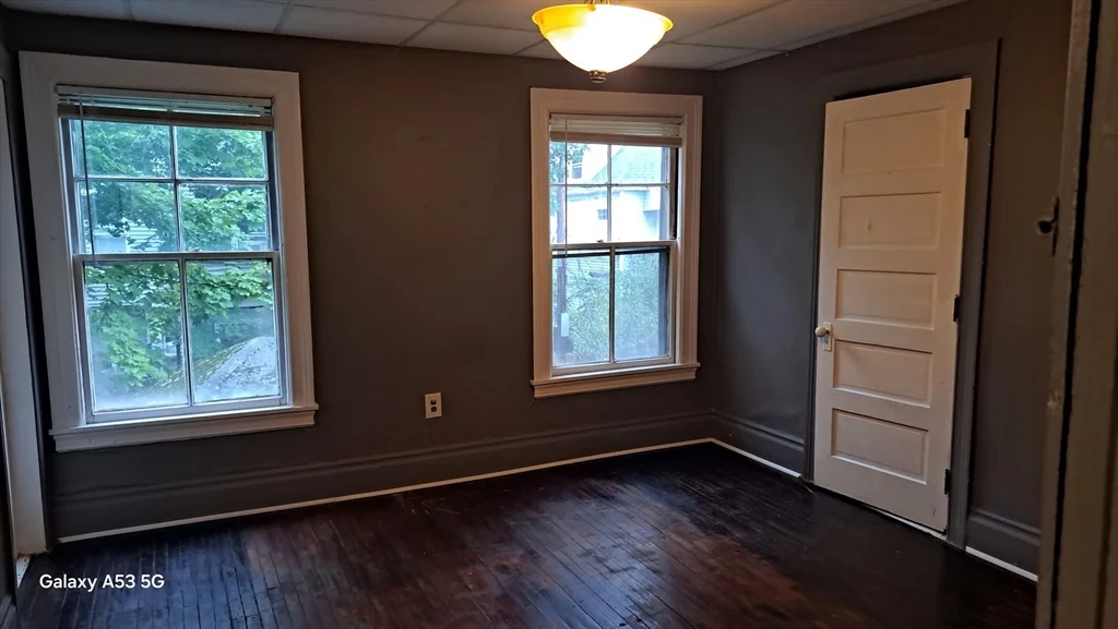 3 bed, 1 bath apartment for rent at 50 Fruit St Unit 2, WPI — photo 37 of 42