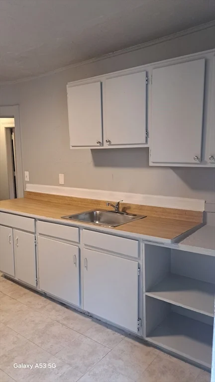3 bed, 1 bath apartment for rent at 50 Fruit St Unit 2, WPI — photo 42 of 42