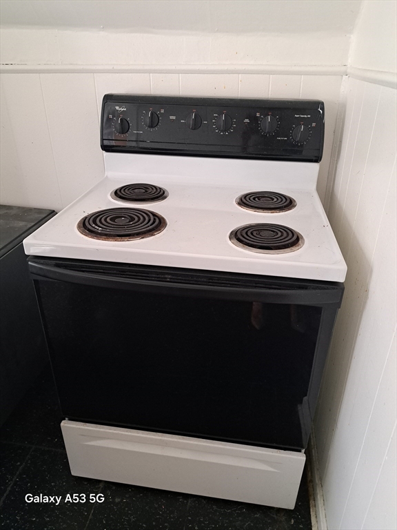 1 bed, 1 bath apartment for rent at 50 Fruit St Unit 3L, WPI — photo 2 of 17