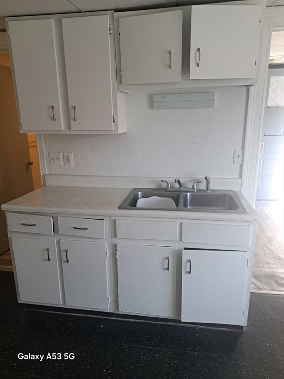 1 bed, 1 bath apartment for rent at 50 Fruit St Unit 3L, WPI — photo 12 of 17