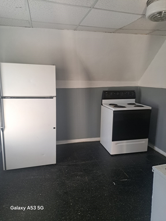 1 bed, 1 bath apartment for rent at 50 Fruit St Unit 3L, WPI — photo 13 of 17