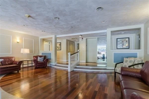 2 bed, 2 bath apartment for rent at 50 Green St Unit 109, Coolidge Corner — photo 4 of 17