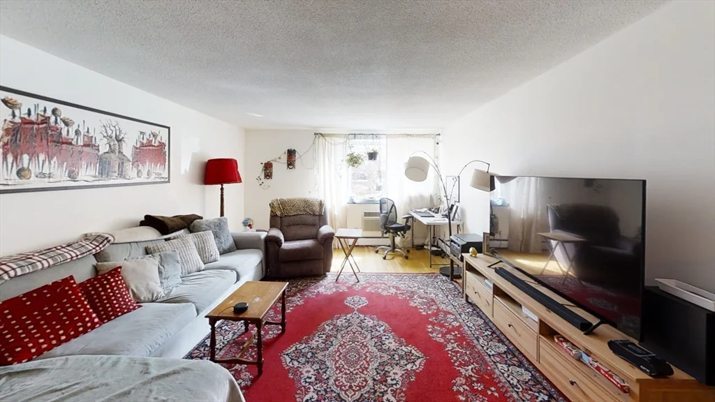 2 bed, 2 bath apartment for rent at 50 Green St Unit 202, Coolidge Corner — photo 1 of 10