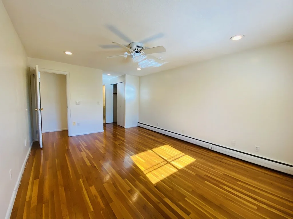2 bed, 2 bath apartment for rent at 50 Green St Unit 209A, North Brookline — photo 3 of 11