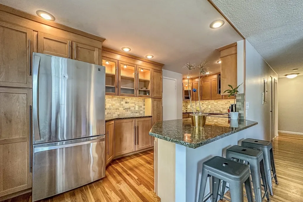2 bed, 2 bath apartment for rent at 50 Green St Unit 312, North Brookline