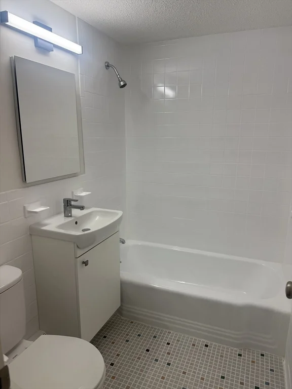 1 bed, 1 bath apartment for rent at 50 Green Unit 416, Coolidge Corner — photo 6 of 10